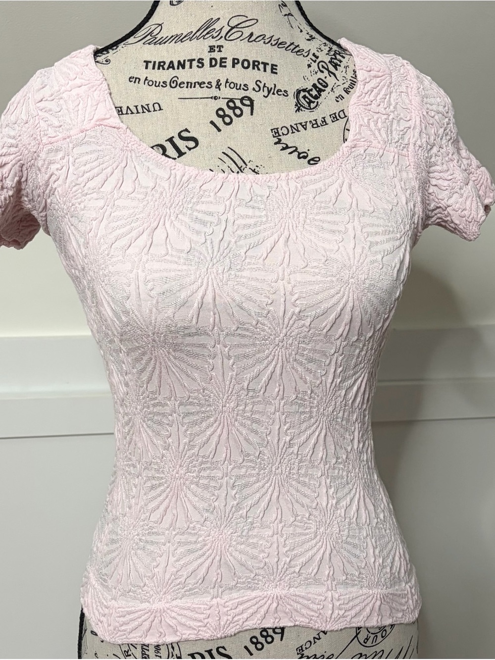Altar'd State Light Pink Textured Top Sz S/M